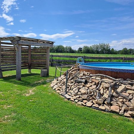 Wellness Srub U Holubu Villa Malsice Bagian luar foto