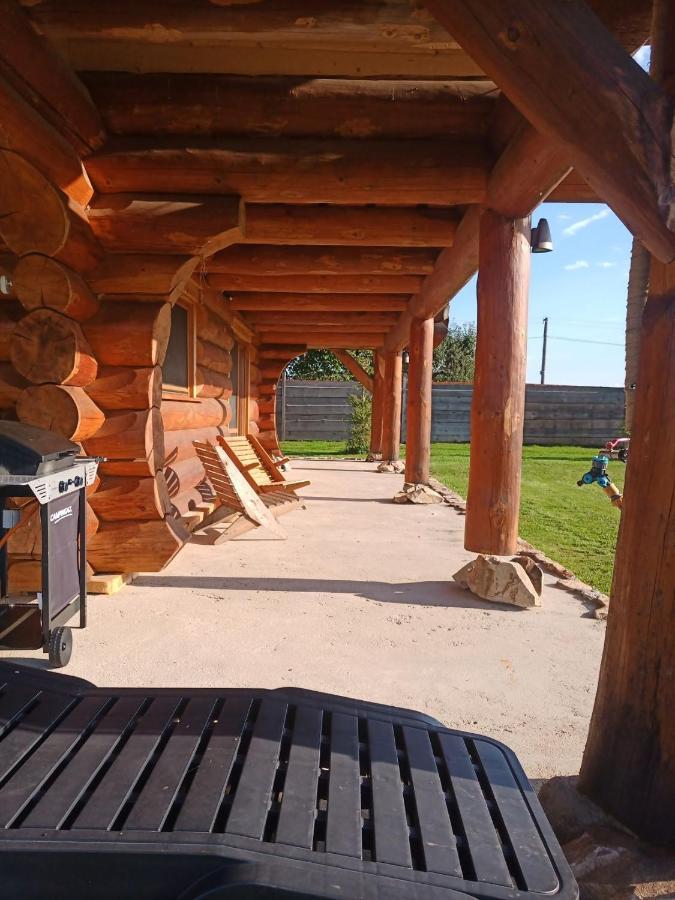 Wellness Srub U Holubu Villa Malsice Bagian luar foto