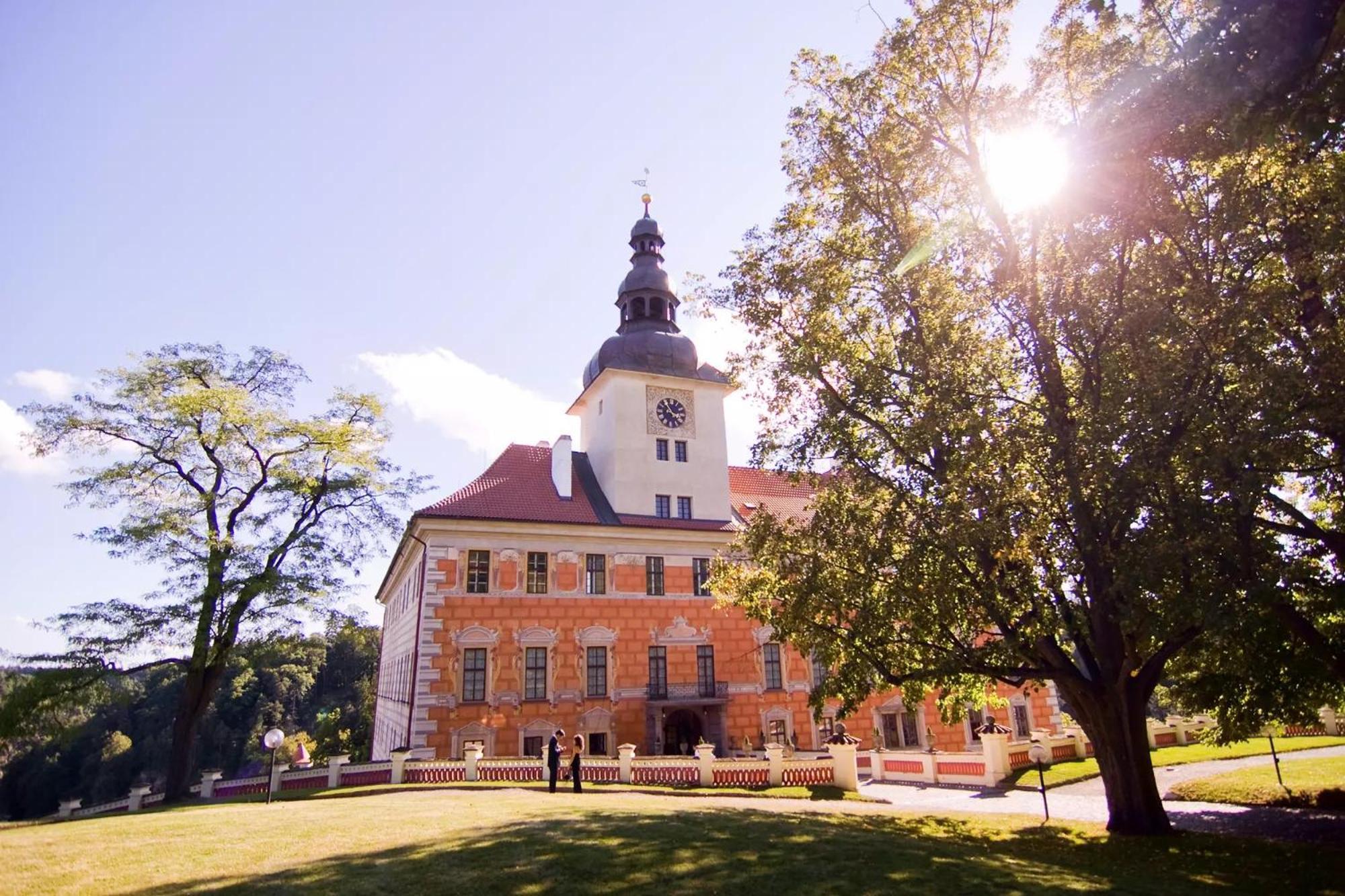 Wellness Srub U Holubu Villa Malsice Bagian luar foto